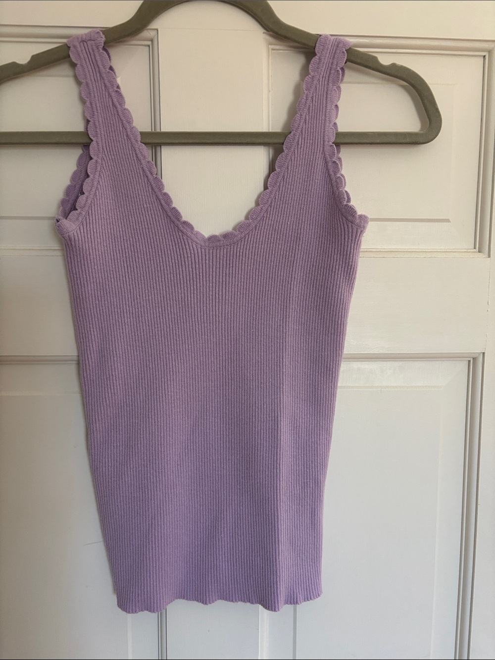 Ribbed Scallop Edge Tank Top - Lavender